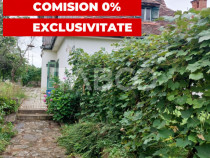 Apartament spatios la casa gradina 140 mp zona Livezii Cisna