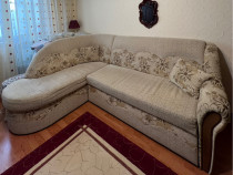 Coltar extensibil cu lada de depozitare, culoarea crem