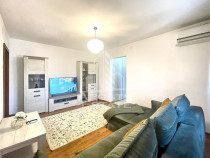 Apartament 2 camere cu parcare - zona Central - T. Vladim...