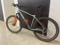 Bicicleta “Mountain Bike” Cube XL 29”