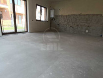 Casa cuplata, zona Lidl, Floresti