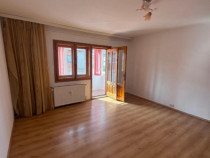 Apartament 2 camere, izolat, 54mp, Radauti