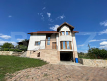 Casă spațioasă cu teren generos de 1600 mp, ideală pentr