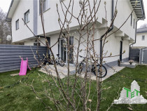 Vila la pret de apartament in Tunari