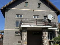 Casa 5 Camere 160 mp, zona Aurel Vlaicu