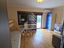 Duplex 400 mp utili, 4 parcari, pretabil birouri si locui...