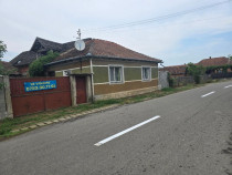 Casa loc SUMUGIU , sc 200 mp , parte veche si noua, ter 2670, sosea