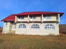 Pensiune modernă la 3 km de viitoarea Autostrada A8 si acce