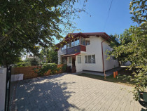 Vila tip duplex -3 camere -semimobilat- 270mp teren -pod -cartieru nou