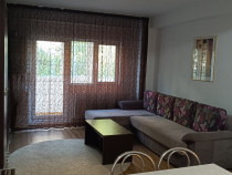 Vand/Schimb apartament 2camere Rezervelor 72 in primul rand de blocuri