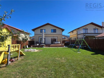 CASA DEOSEBITA 4 CAMERE, CRISTIAN