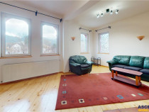 Edificiu interbelic,versatil:Sediu firma, Clinica,Investitie