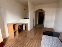 Cameră de cămin de renovat - 20 mp – zonă liniștită ?