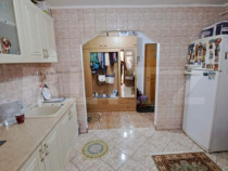 Apartament 2 camere, 52 mp, decomandat, zona Zamca