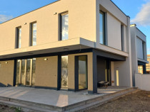 Casa moderna tip vilă în Alba Iulia – zona Schit/Mamut str Sliven