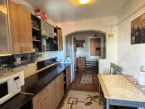 Apartament 2 camere, decomandat, zona centrala-Casa de Cultu