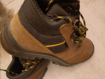 Bocanci de protecție