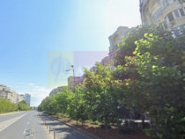 Vanzare apartament 4 camere bd Decebal, metrou