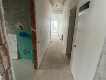 Apartament cu 2 camere, decomandat, 2 balcoane, finisaje la alegere