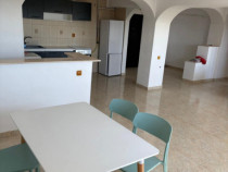 Apartament situat in zona FAR