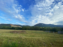 Teren intravilan 13 820 mp, cu acces pe un drum asfaltat, re