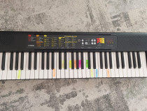 Pianină Yamaha electronică – stare excelentă