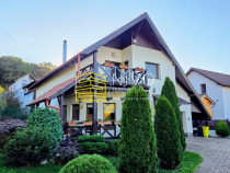 Casă singur &icirc;n curte &ndash; Corunca &ndash; Zona Pensiunea Kor...