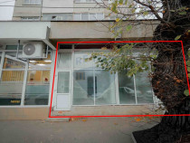 Spațiu comercial de 56mp de v&acirc;nzare &icirc;n zona Rogerius