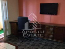 Apartament cu 4 camere , centrala proprie, zona Soarelui