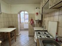 Apartament de vanzare, 3 camere, zona Pacurari - Toma Cozma,