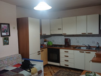 Apartament 4 camere zona Patria
