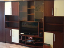 Mobila de sufragerie.