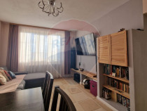 Apartament cu 4 camere de v&acirc;nzare &icirc;n zona Ultracentral