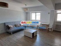Apartament 4 camere Universitate-Metrou