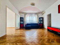 De vanzare apartament central, Zona Romana