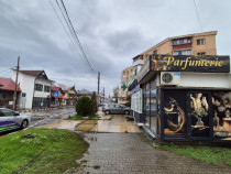 Spațiu comercial, în Tg. Jiu, str. 1 Decembrie 1918