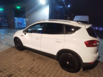 Vând Ford Kuga MK1