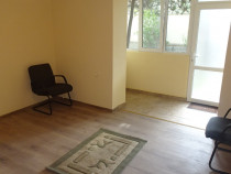 Inchiriez apartament 2 camere in Deva, zona ultracentrala, parter,