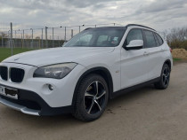 V&acirc;nd BMW X1, 2.0 benzina, an 2011, cutie automata