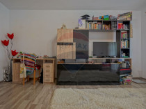 Apartament două camere decomandat la intrare &icirc;n Răcăd...