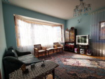 Semicentral, vilă 2005, 220 MP + 350 mp teren total