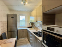 Apartament 3 camere, decomandat - zona L.C.Babes Astra