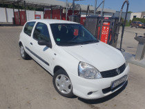 Renaut clio Yahoo 2012
