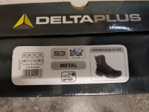 Bocanci &icirc;mblăniți 46 noi