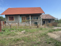 Casa de vanzare 3300mp , FERMA / CASA DE VANCATA !