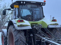 Tractor Claas ARION