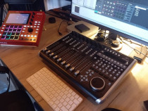 Behringer X-Touch (controller DAW)