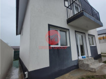 Vila P M La Cheie, Constructie 2025 - Lumina