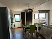 Apartament 2 camere, vedere frontală catre mare, situat in