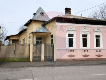 Casă de v&acirc;nzare cu potențial business &ndash; zona Rudului